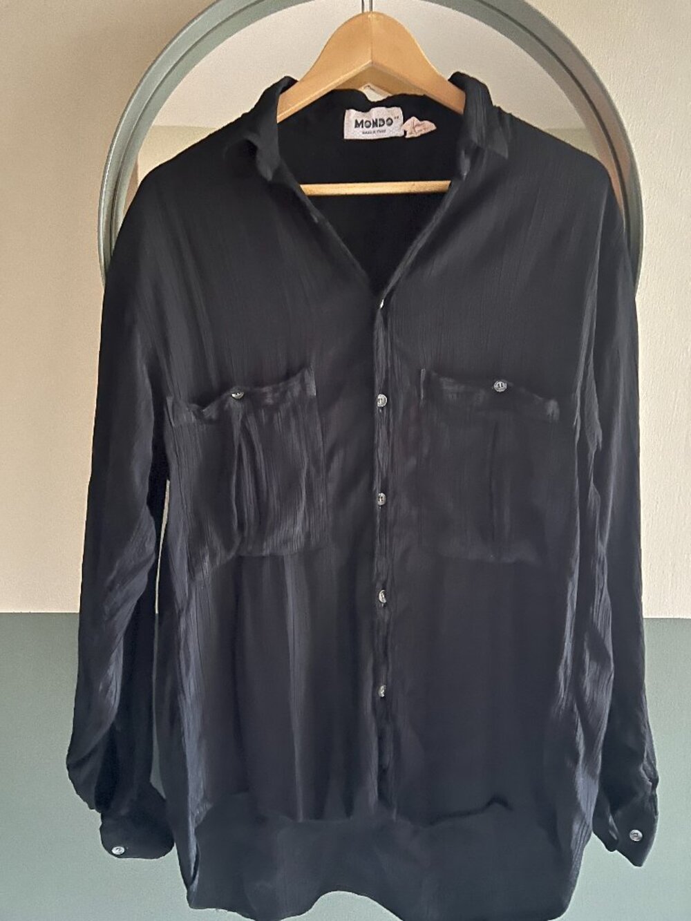 Crinkle Button Down Shirt – M – Mondo